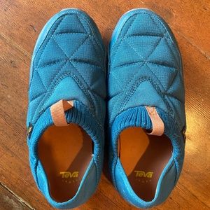 Teva ReEmber camp shoes- wear two ways!